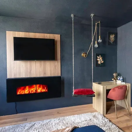 Le Beaulieu ~ ~ Balneo ~ Vin Petillant Apartment *